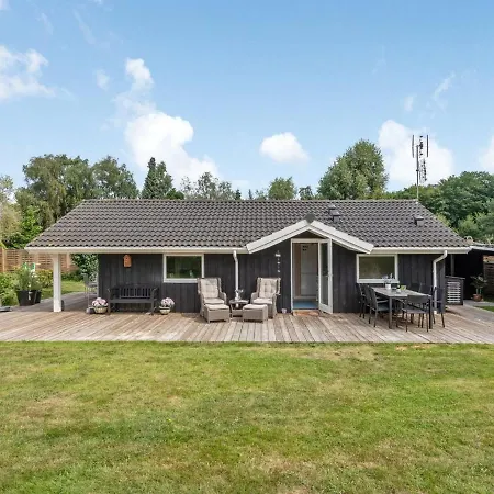 Holiday Franca - 500m From The Sea In Sealand By Interhome *